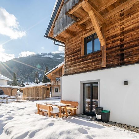 Premium Maisonette Near Ski Resorts ザンクト・ミヒャエル・イム・ルンガウ エクステリア 写真