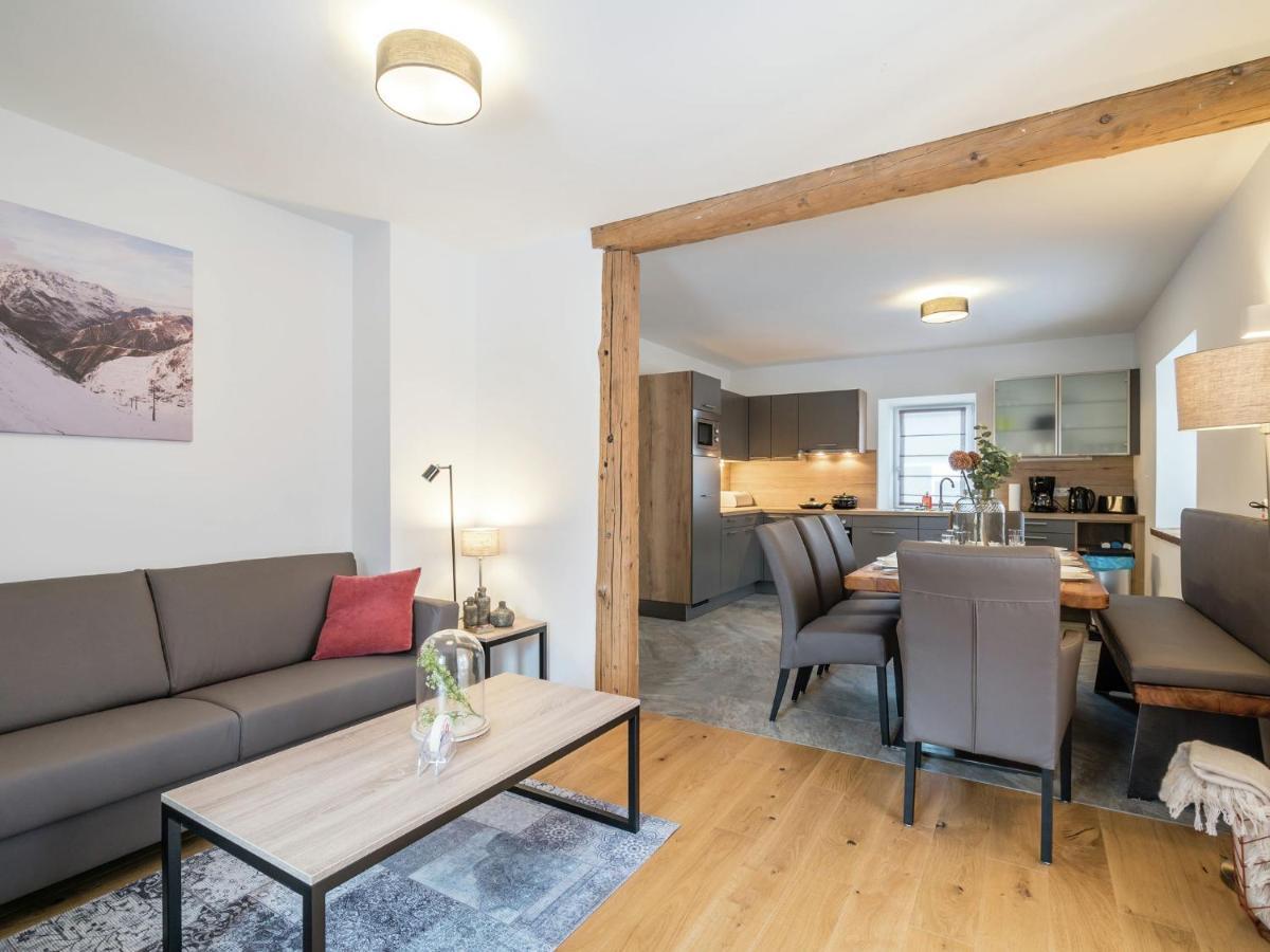 Premium Maisonette Near Ski Resorts ザンクト・ミヒャエル・イム・ルンガウ エクステリア 写真